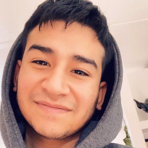 Meet your Posher, Alex